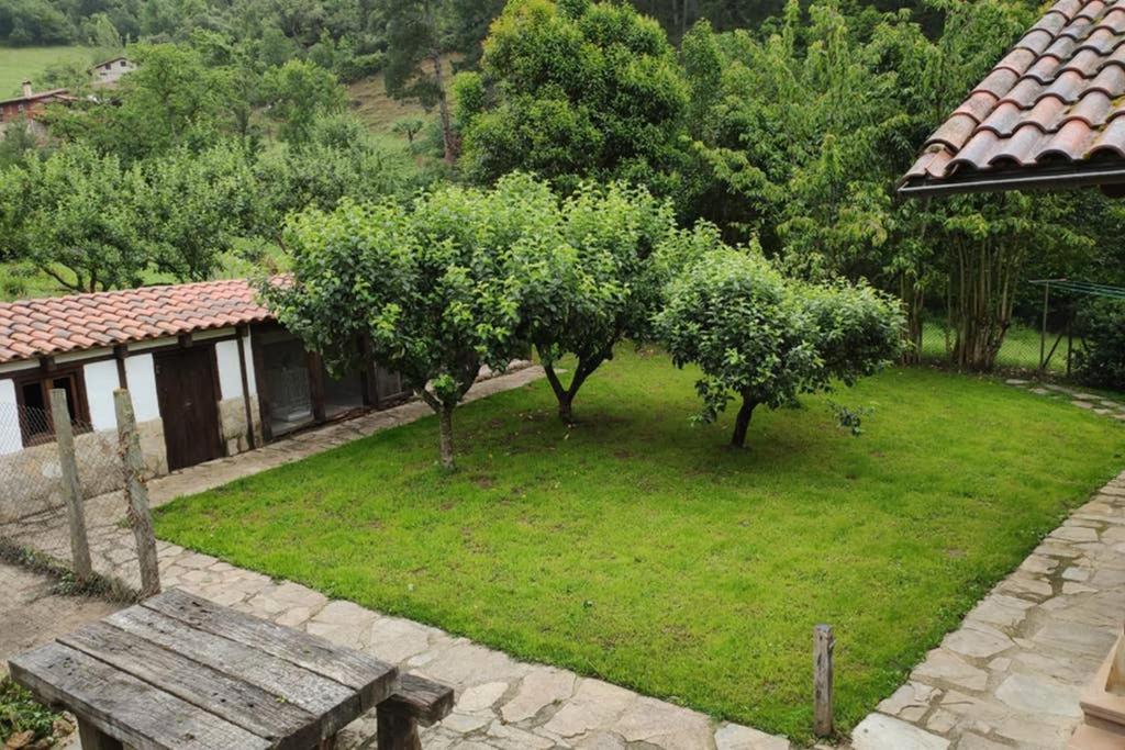 Villa Casa el Viñadal Arguebanes Exterior foto