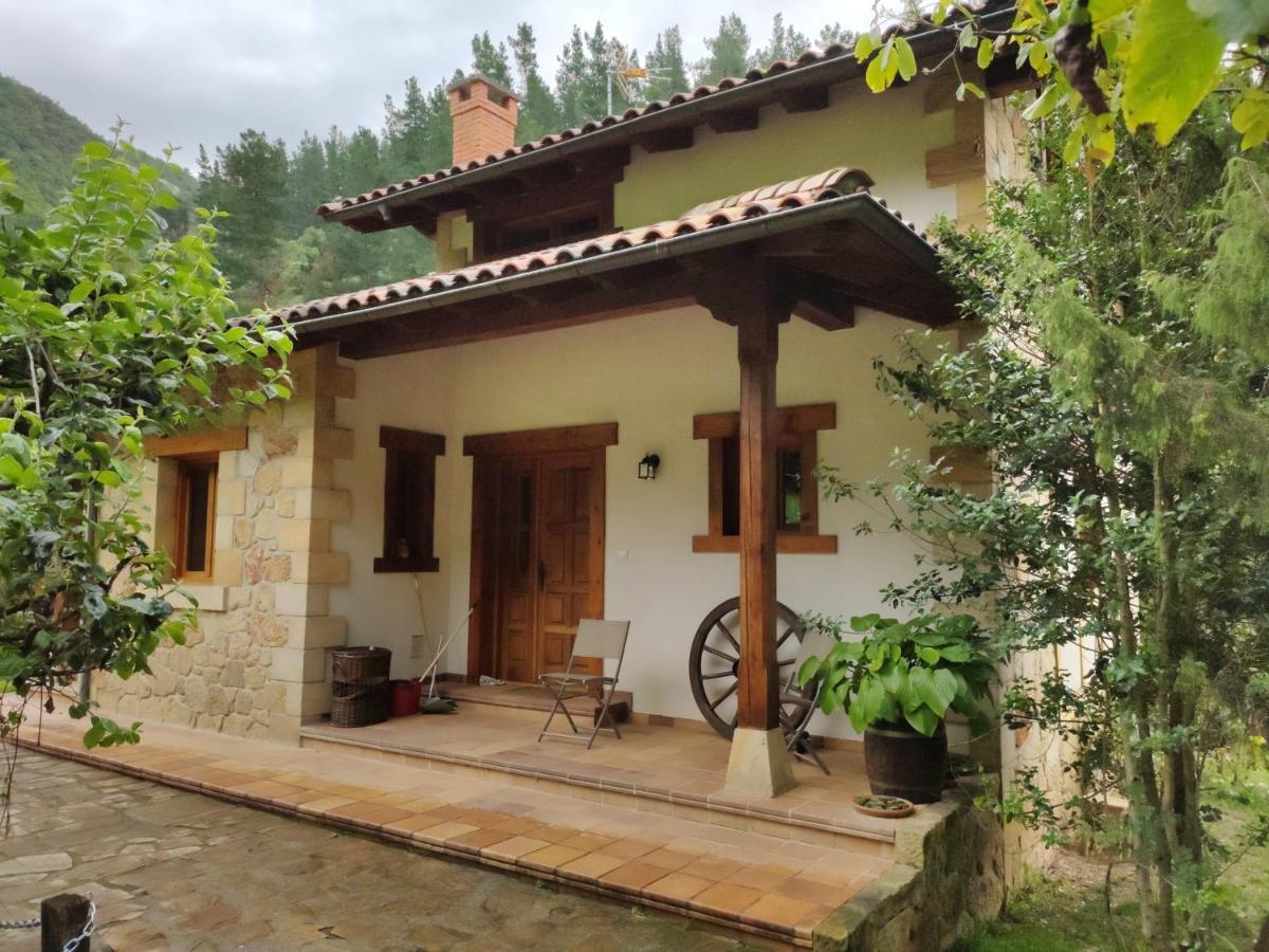 Villa Casa el Viñadal Arguebanes Exterior foto